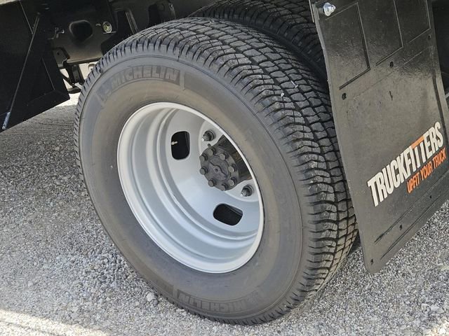 New 2026 Ford F350 XL w/ XL Chrome Package image 9