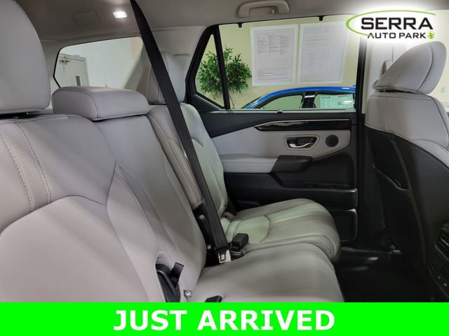Used 2023 Honda Pilot EX-L image 14
