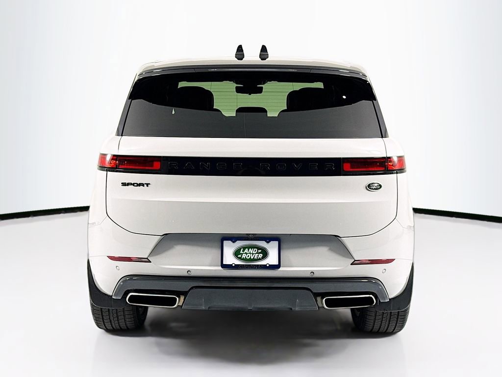 Used 2023 Land Rover Range Rover Sport SE Dynamic image 6