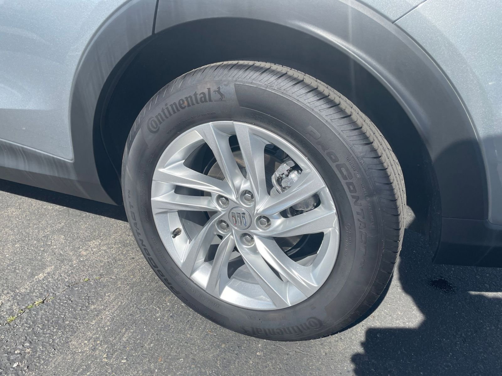 Used 2025 Buick Envista Preferred image 24