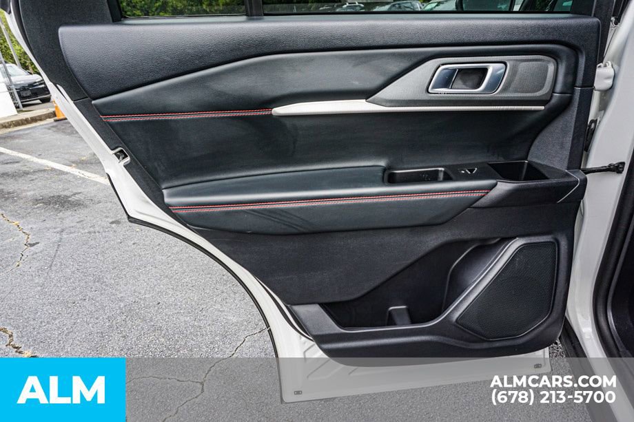 Used 2025 Ford Explorer ST-Line AWD/4WD image 54