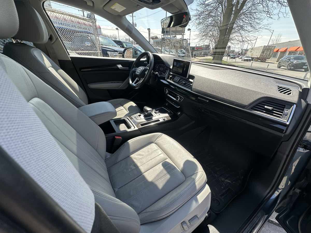 Used 2018 Audi Q5 Prestige AWD/4WD image 30