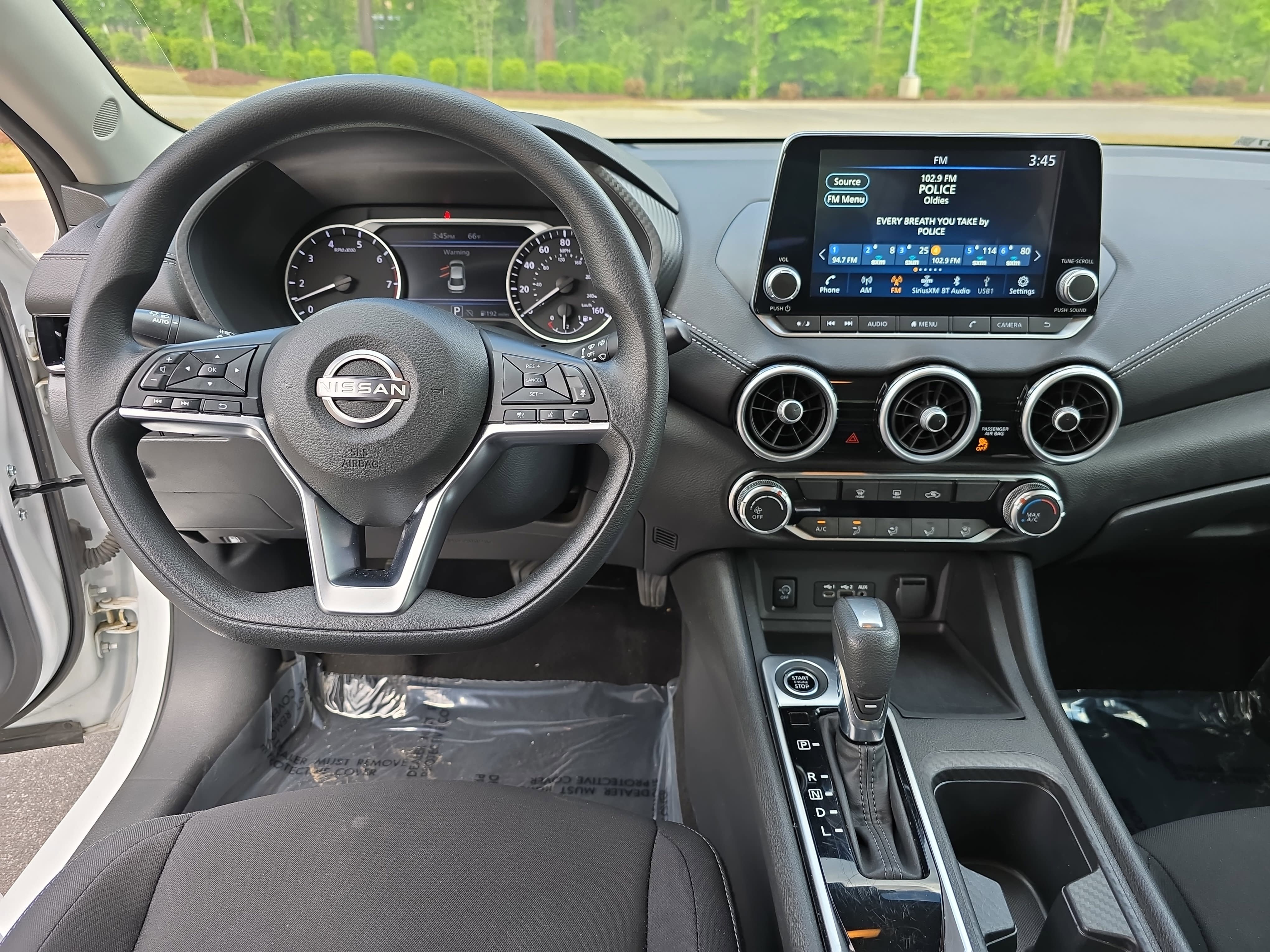 Used 2024 Nissan Sentra SV FWD image 17