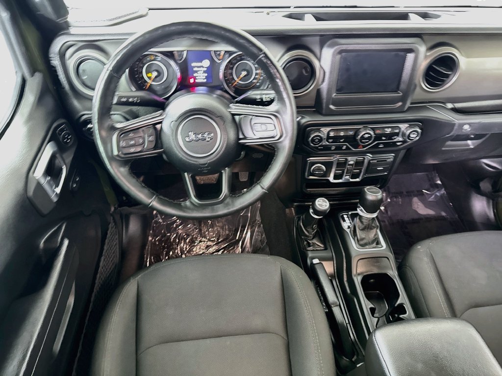 Used 2022 Jeep Gladiator Sport AWD/4WD image 4