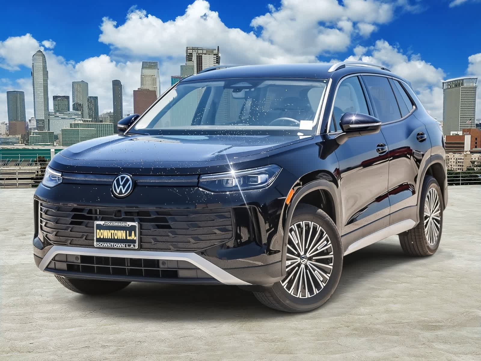 New 2025 Volkswagen Tiguan S w/ 18" Wheel Package image 1