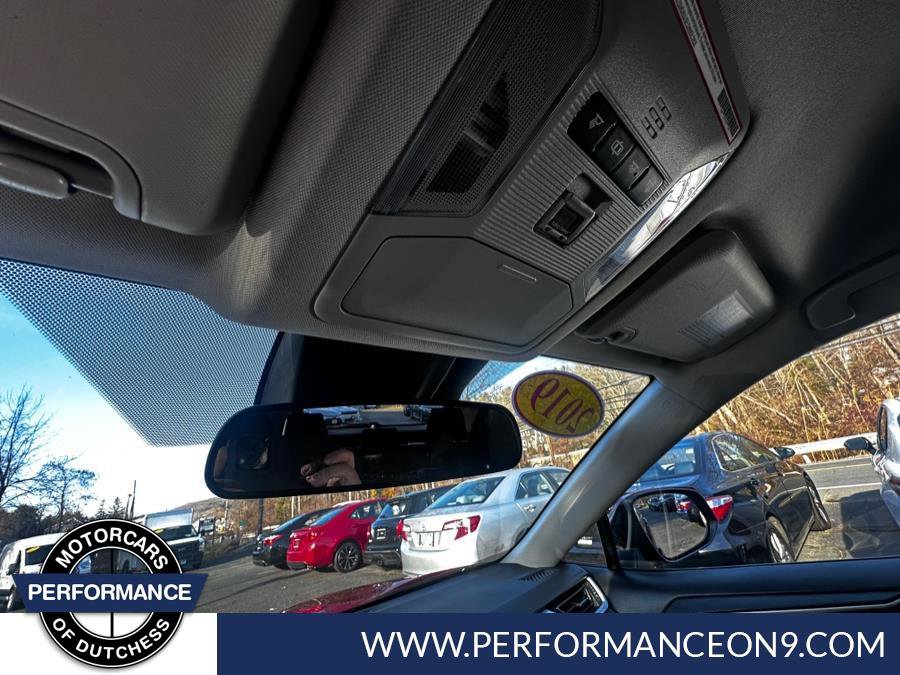 Used 2019 Toyota RAV4 LE w/ Carpet Mat Package AWD/4WD image 18