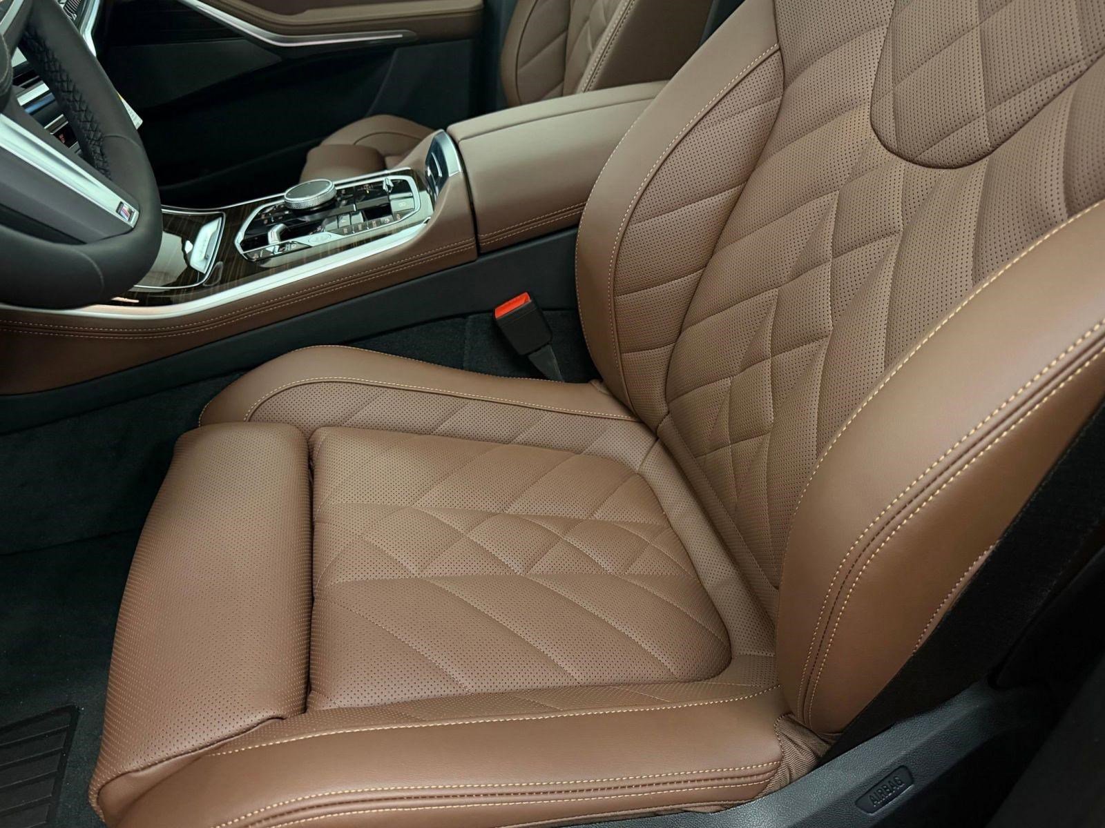 New 2026 BMW X5 xDrive50e image 18