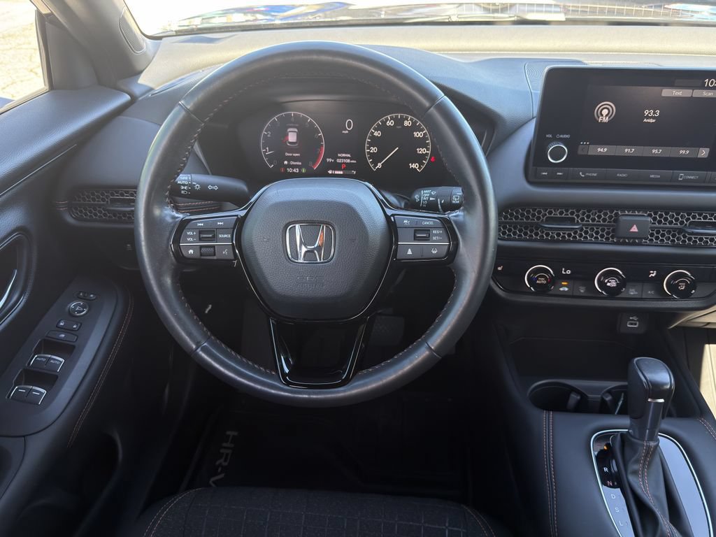 Used 2024 Honda HR-V Sport image 16