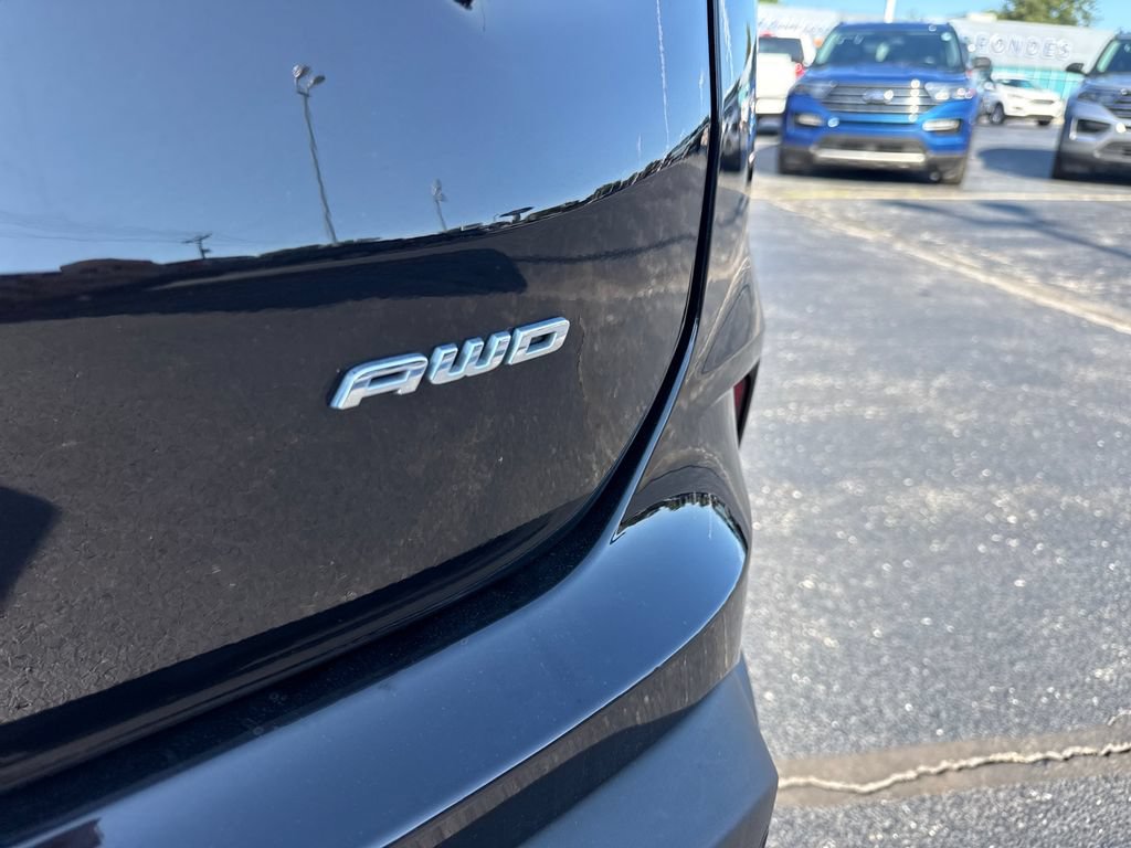 Used 2023 Ford Edge SEL w/ Convenience Package AWD/4WD image 11