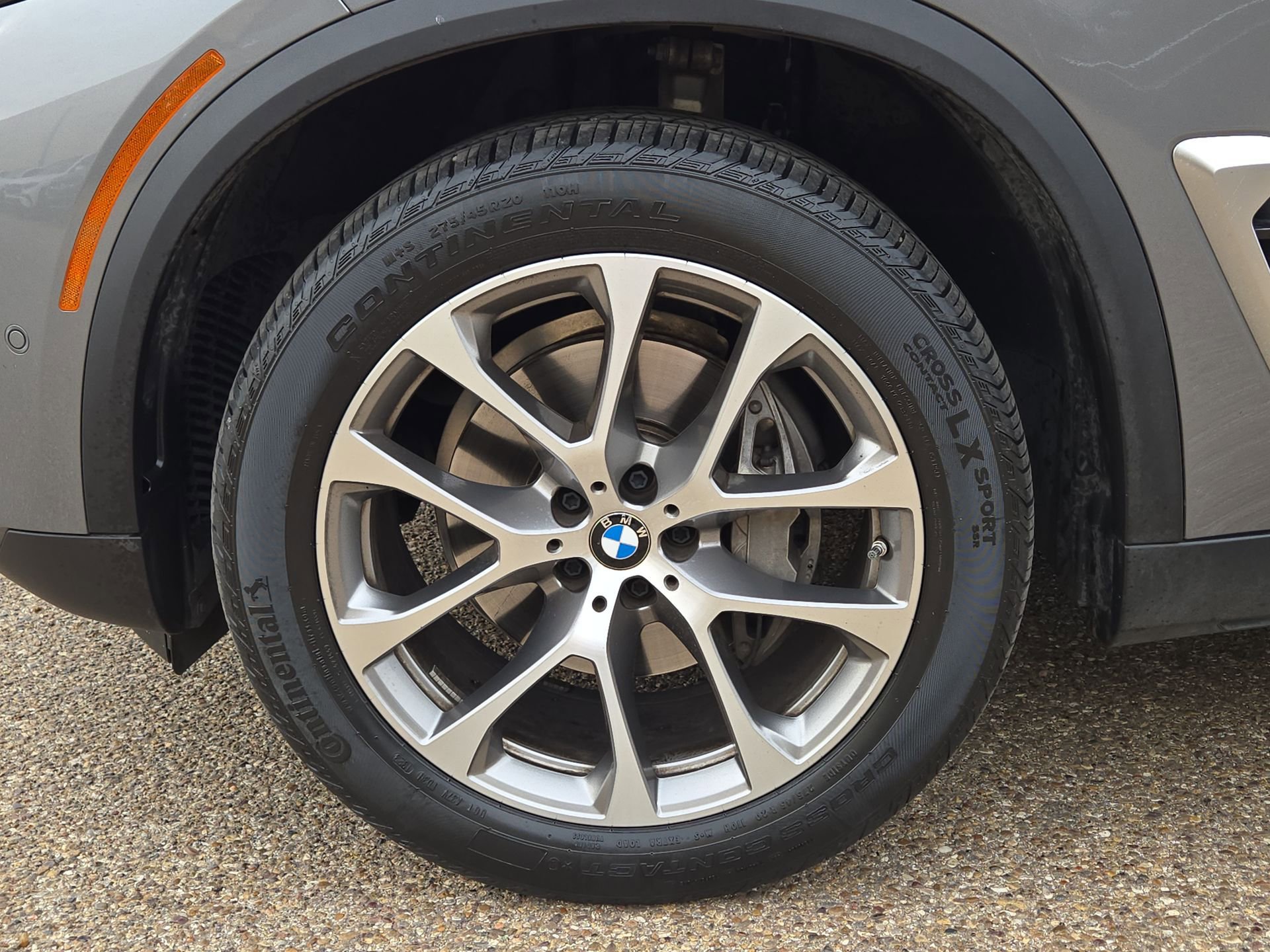 Certified 2024 BMW X5 xDrive40i w/ Premium Package AWD/4WD image 11