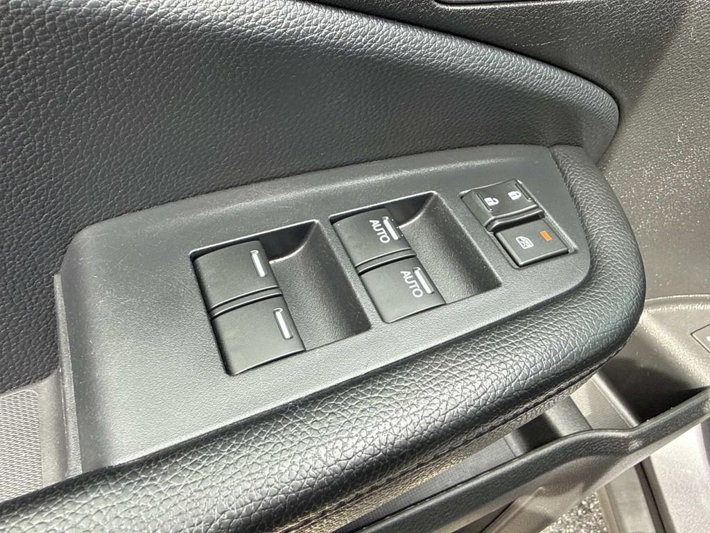 Used 2019 Honda Pilot Touring image 25