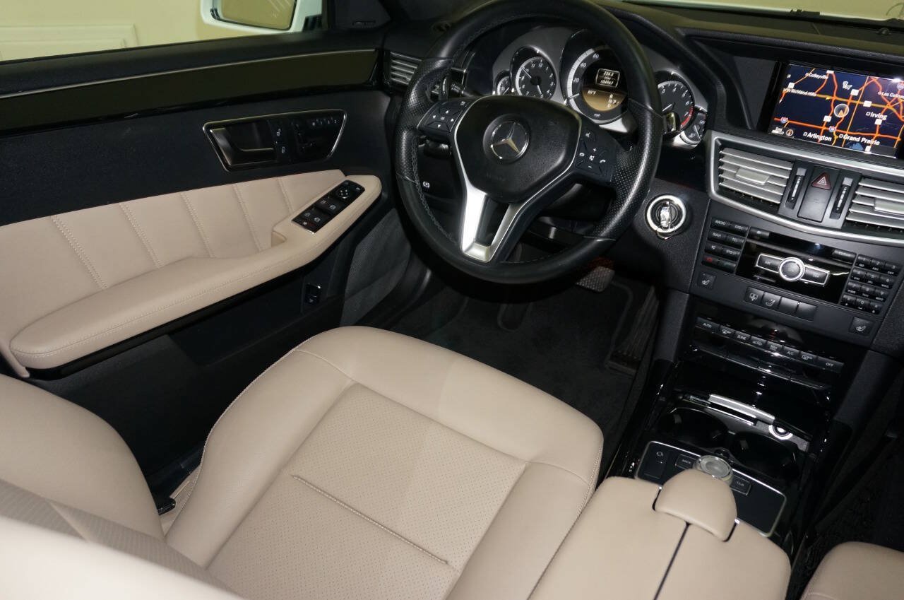 Used 2012 Mercedes-Benz E 350 Sedan image 40
