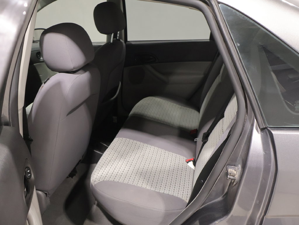 Used 2007 Ford Focus S FWD image 9
