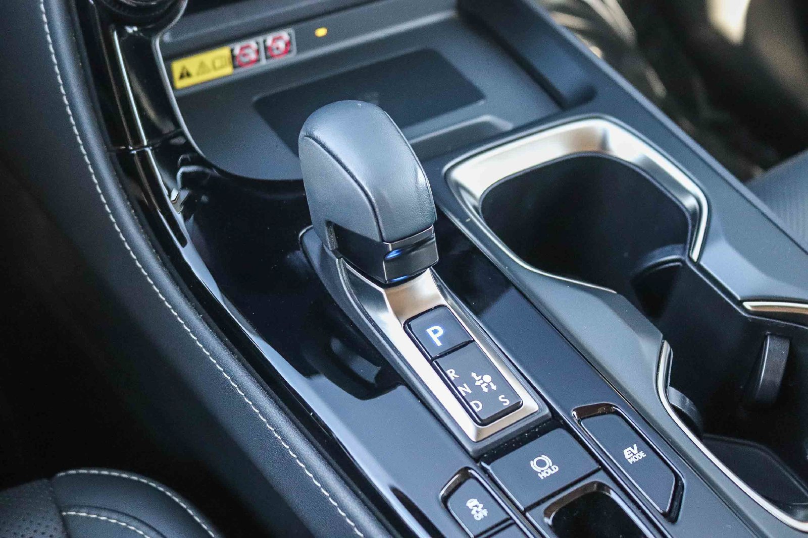 Used 2024 Lexus NX 350h AWD image 23