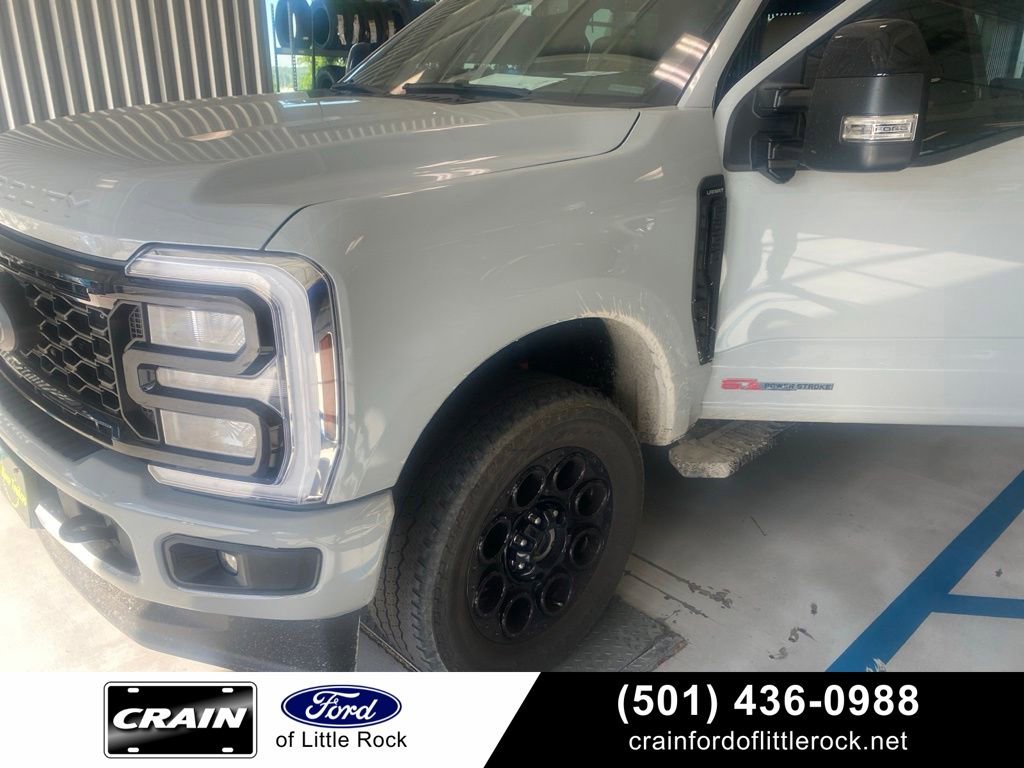 Used 2025 Ford F350 Lariat w/ Black Appearance Package