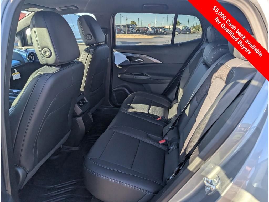 New 2026 Chevrolet Equinox EV LT AWD/4WD image 10