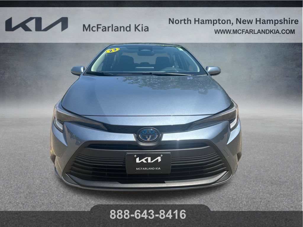 Used 2023 Toyota Corolla LE w/ LE Convenience Package AWD/4WD image 9