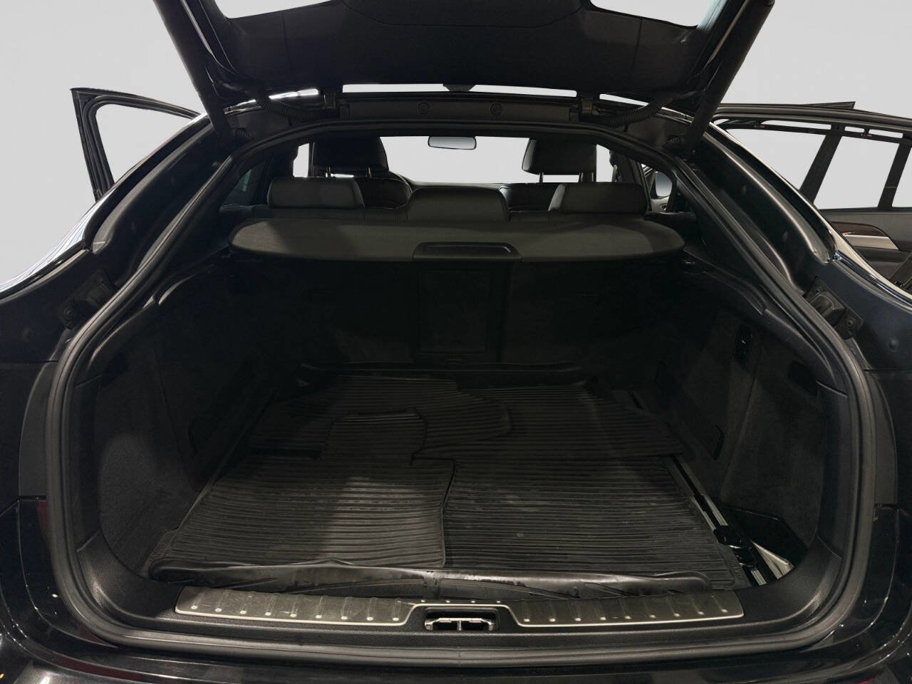 Used 2013 BMW X6 xDrive50i image 17