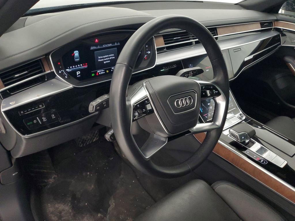 Used 2023 Audi A8 L 3.0T w/ Luxury Package image 11