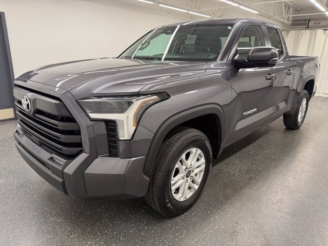 Used 2024 Toyota Tundra SR5 w/ SR5 Premium Package AWD/4WD image 5