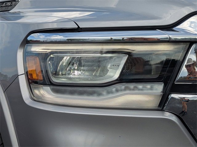 Used 2019 RAM 1500 Laramie image 9