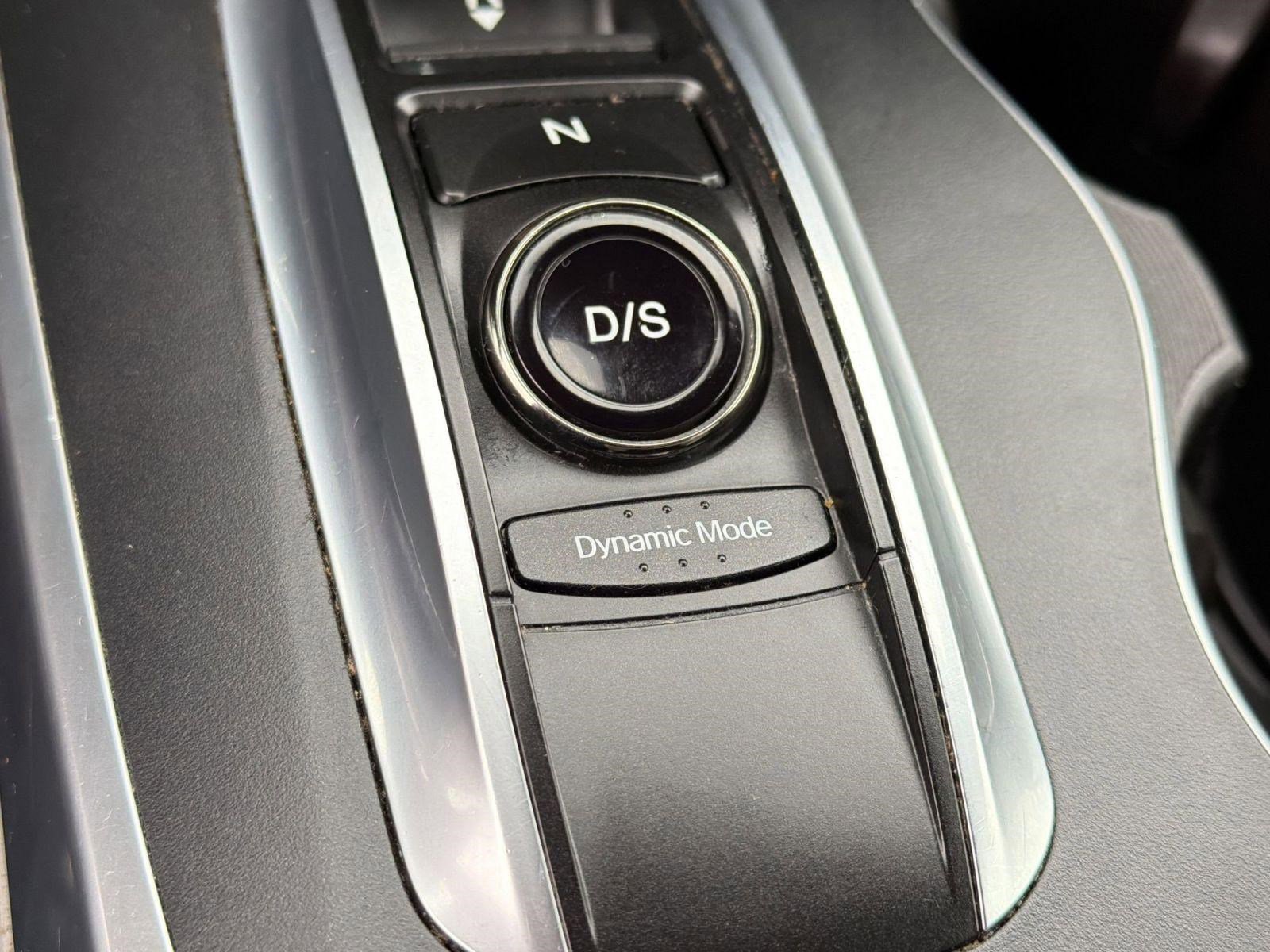 Used 2018 Acura MDX SH-AWD image 26