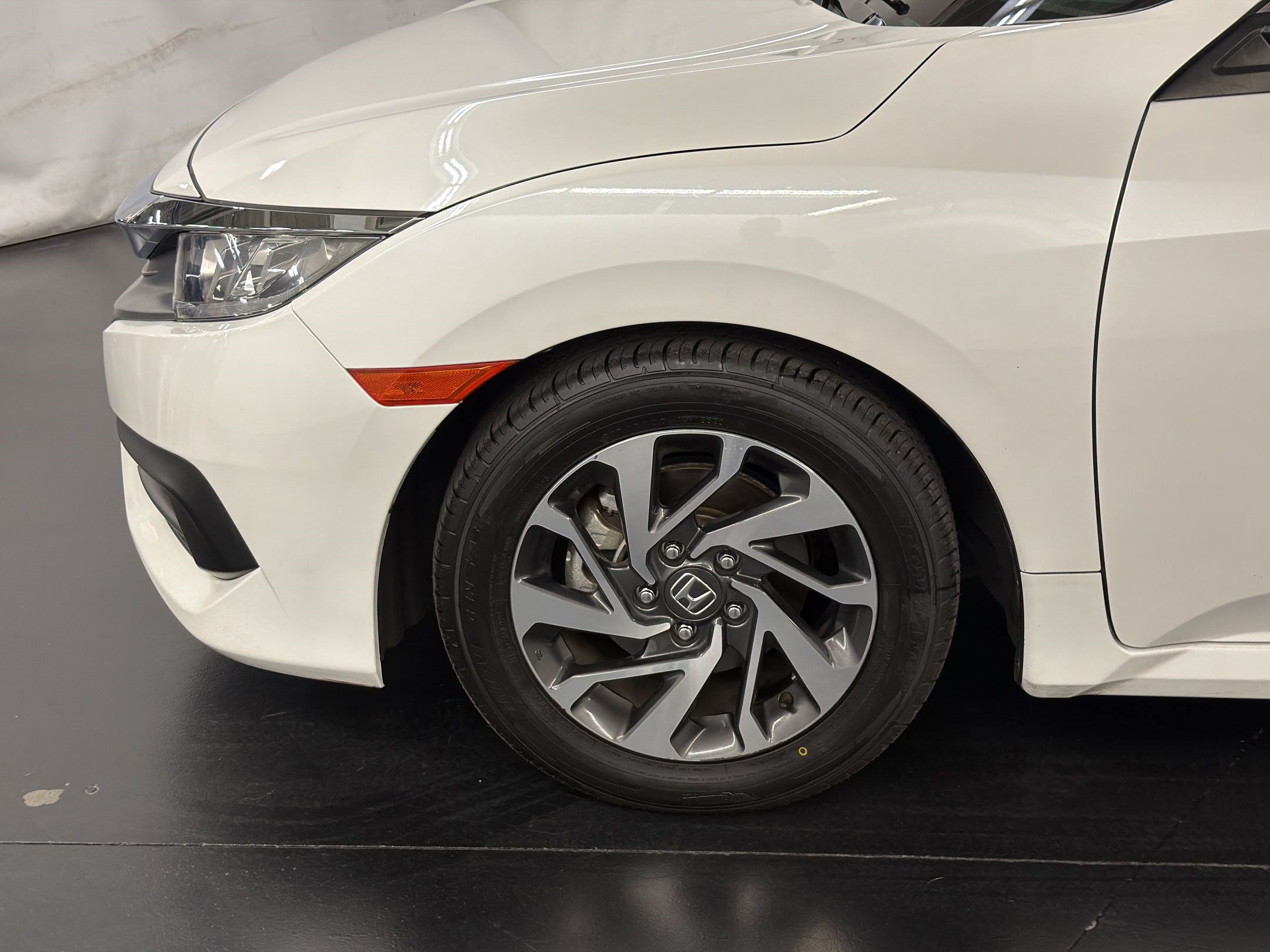 Certified 2017 Honda Civic EX image 12