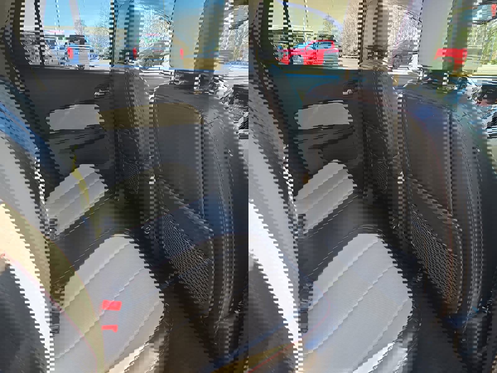 Used 2013 GMC Terrain SLT image 12