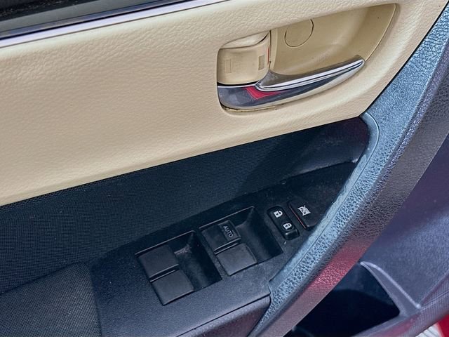 Used 2017 Toyota Corolla LE image 17