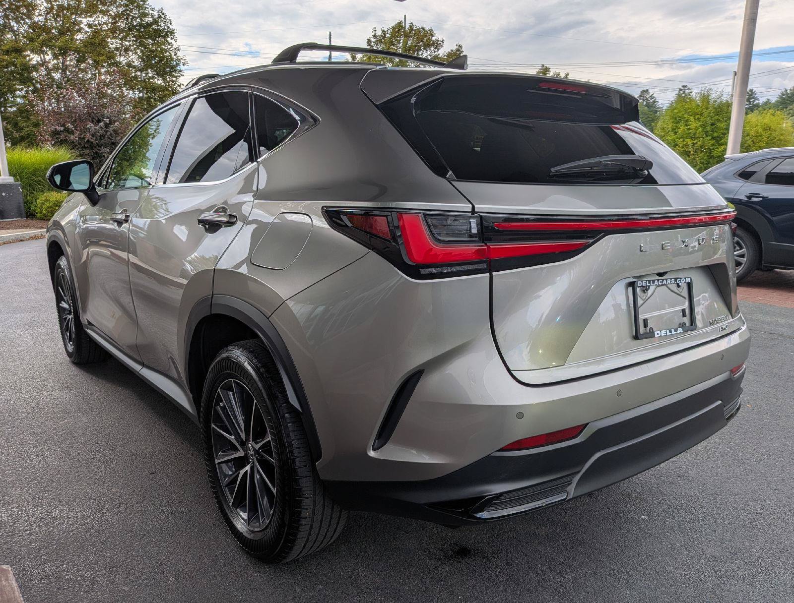Used 2024 Lexus NX 350 AWD image 7