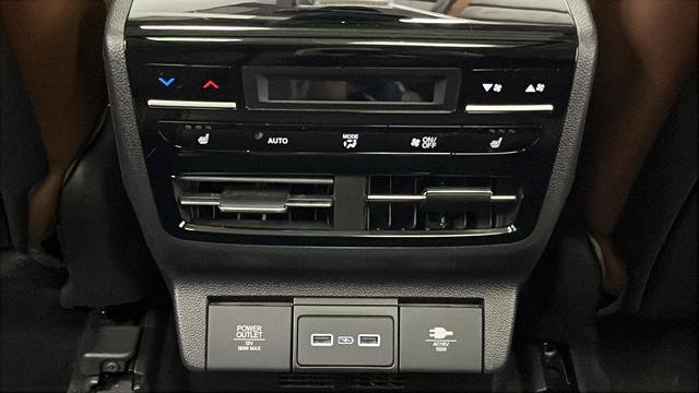 Used 2024 Acura MDX SH-AWD w/ Advance Package image 35