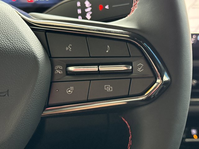 New 2025 Chevrolet Equinox EV RS w/ Convenience Package II image 18