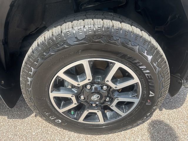 Used 2017 Toyota Tundra SR5 w/ TRD Off Road Package AWD/4WD image 13