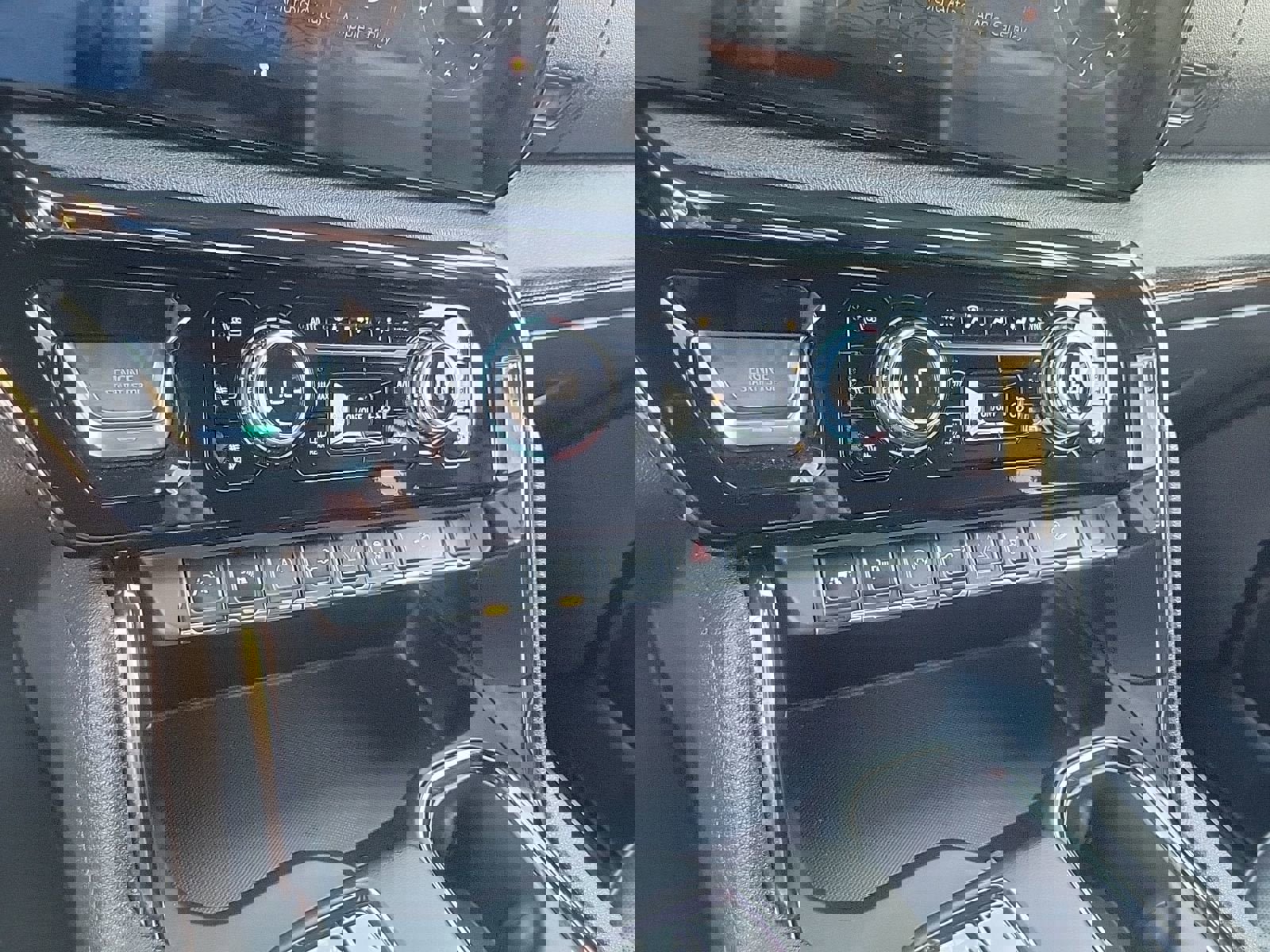 Used 2024 GMC Sierra 1500 AT4 w/ AT4 Preferred Package image 41