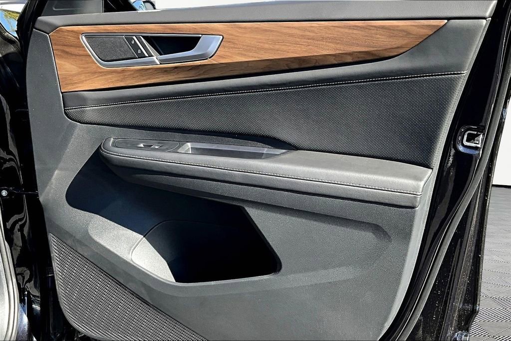 New 2026 Volkswagen Atlas SE image 26