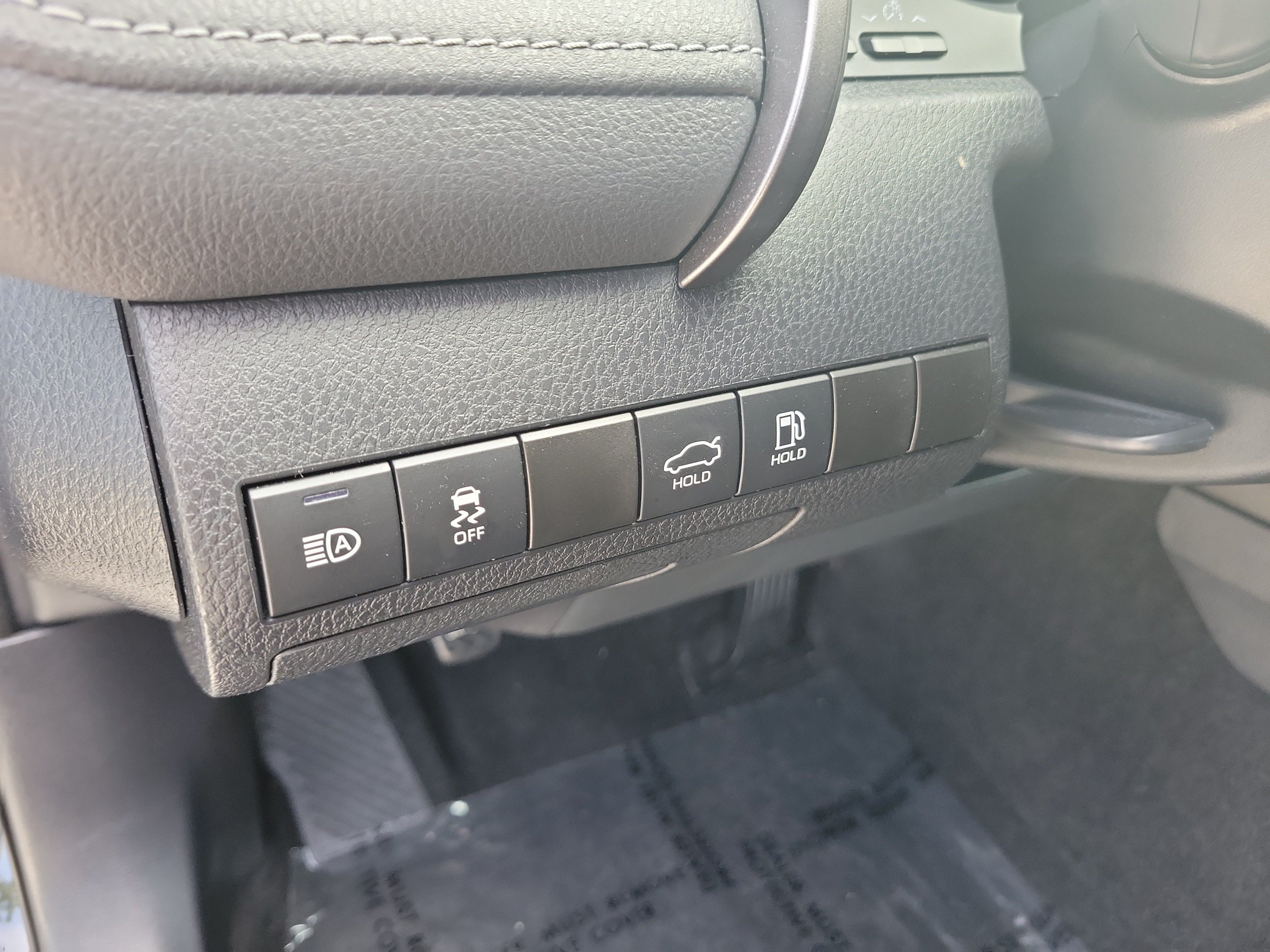 Used 2022 Toyota Camry SE FWD image 24