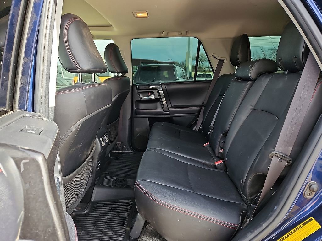 Used 2018 Toyota 4Runner SR5 image 9