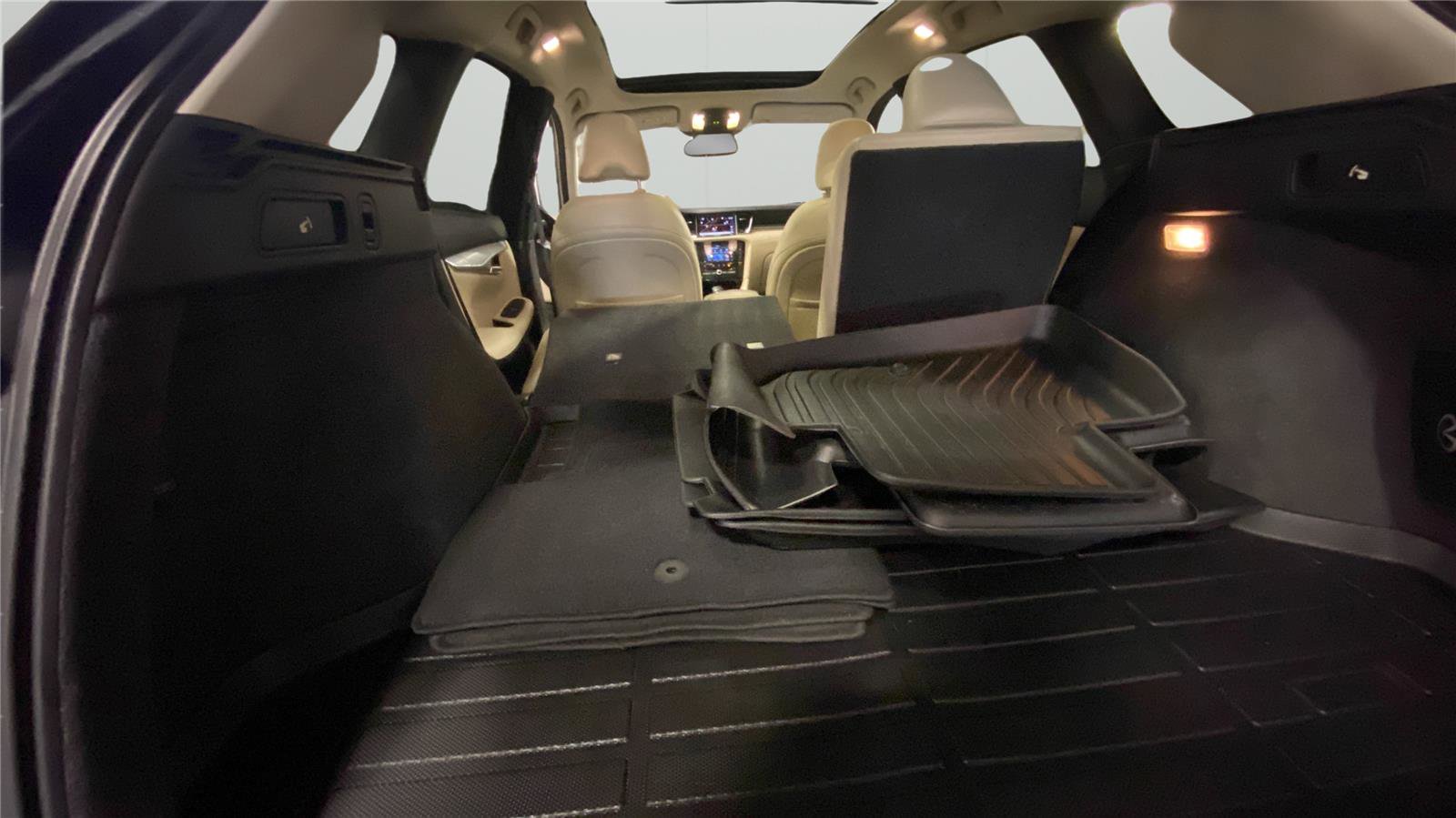 Used 2020 INFINITI QX50 Luxe w/ Navigation Package AWD/4WD image 24