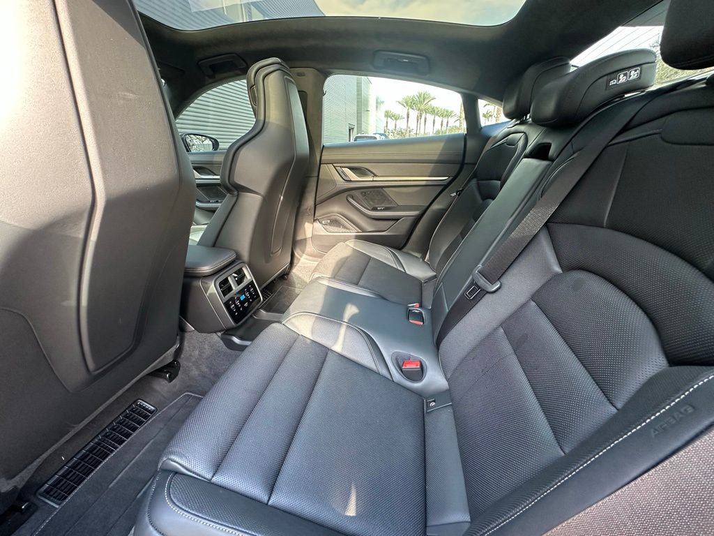 Certified 2025 Porsche Taycan Turbo S image 38