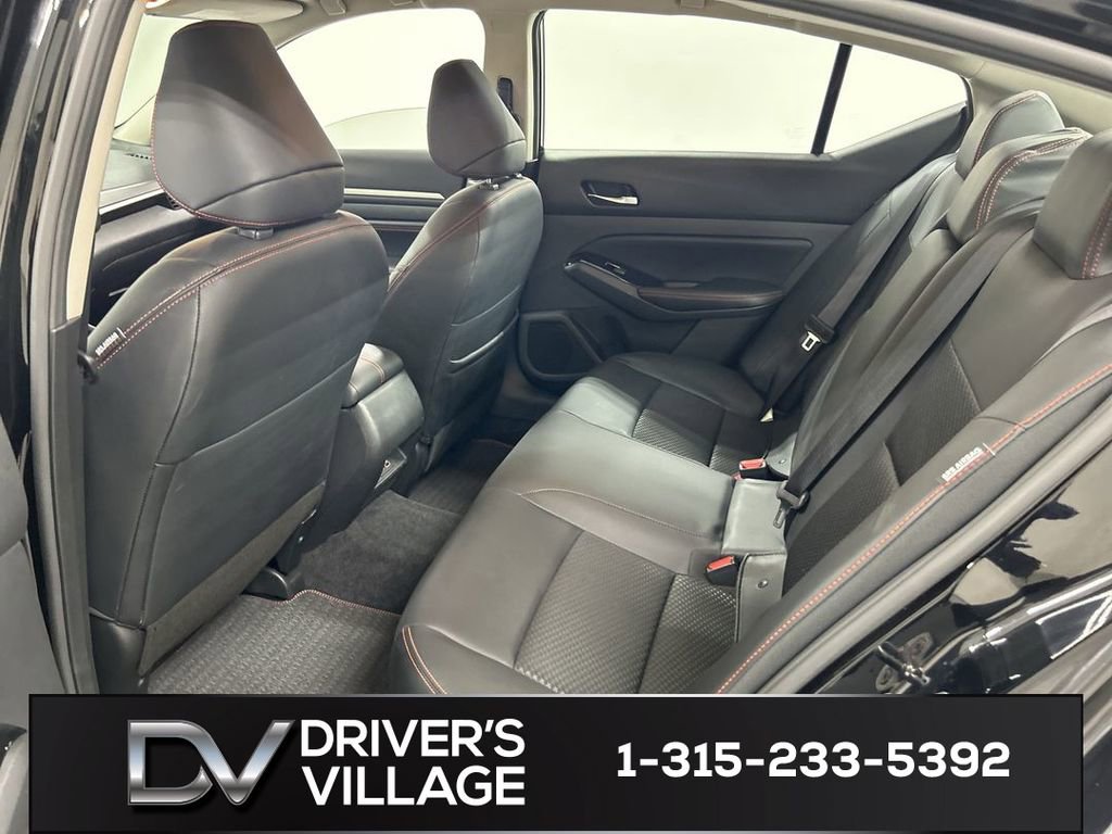 Used 2023 Nissan Altima 2.5 SR image 19