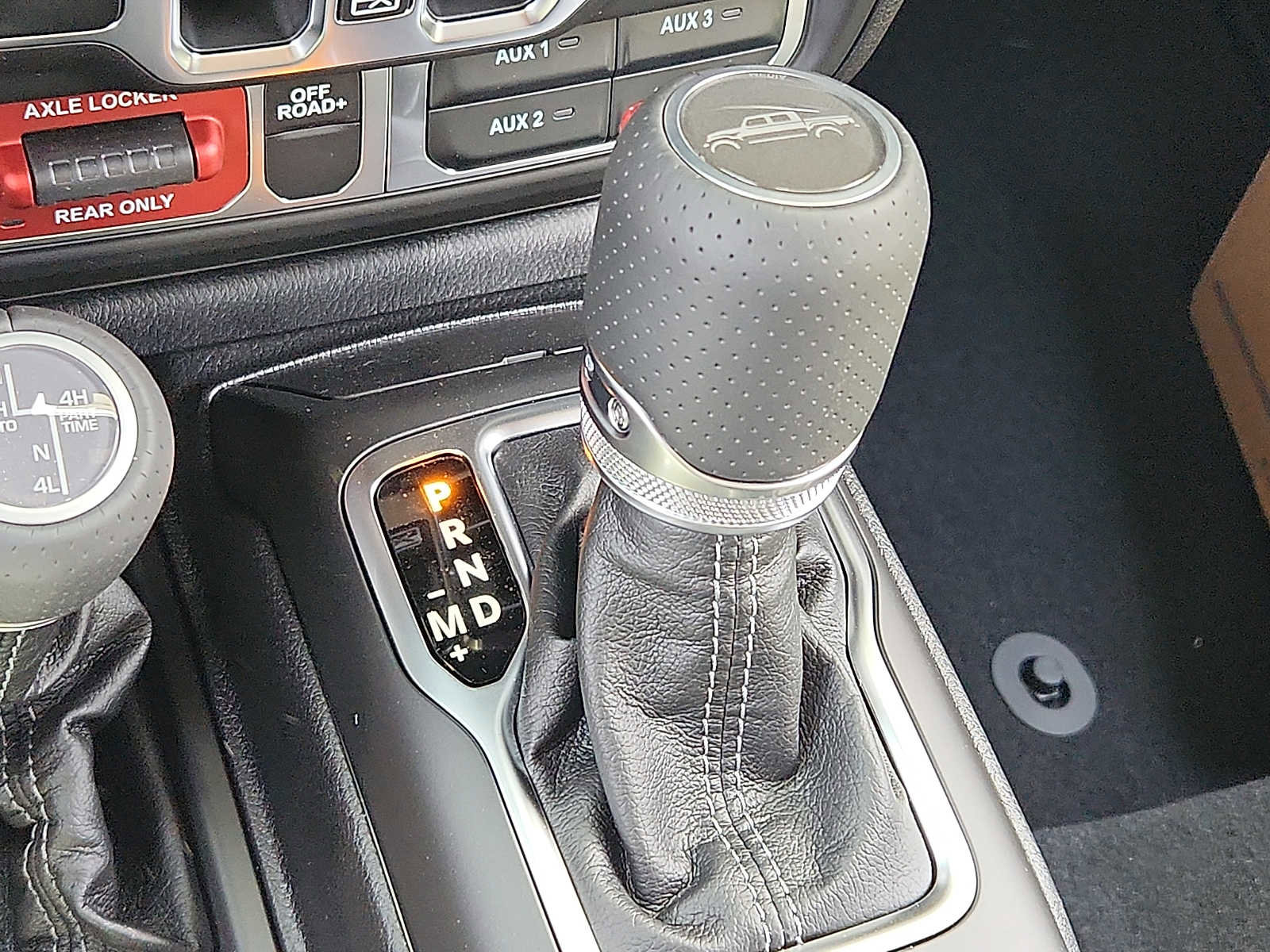 New 2026 Jeep Gladiator Mojave AWD/4WD image 10