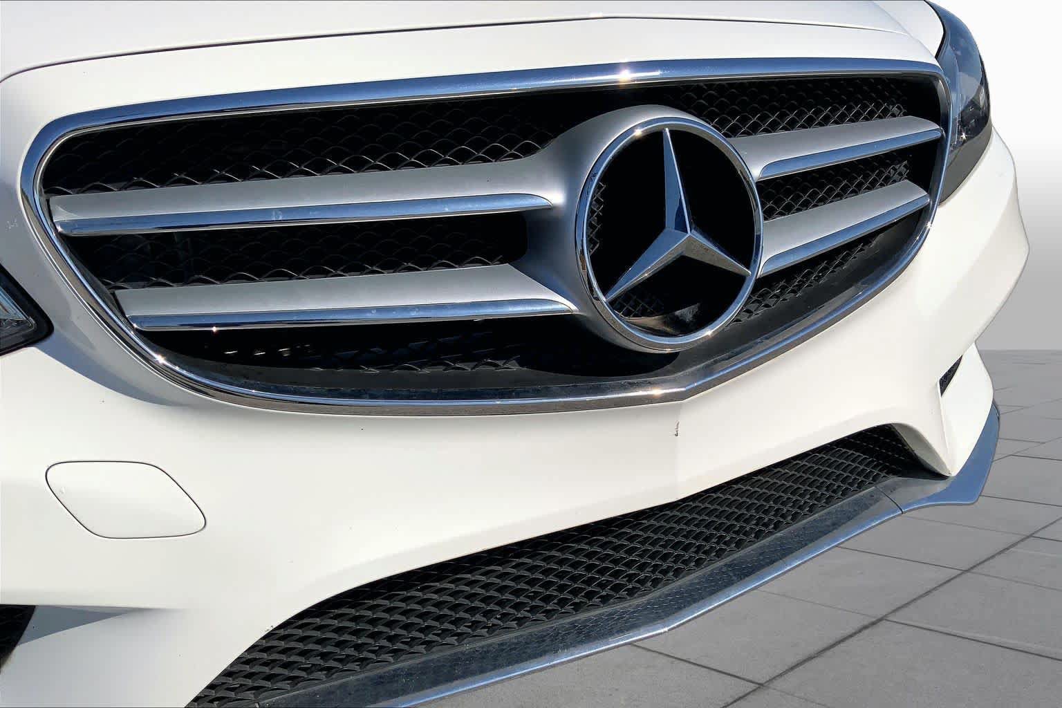 Used 2014 Mercedes-Benz E 350 Sedan image 29