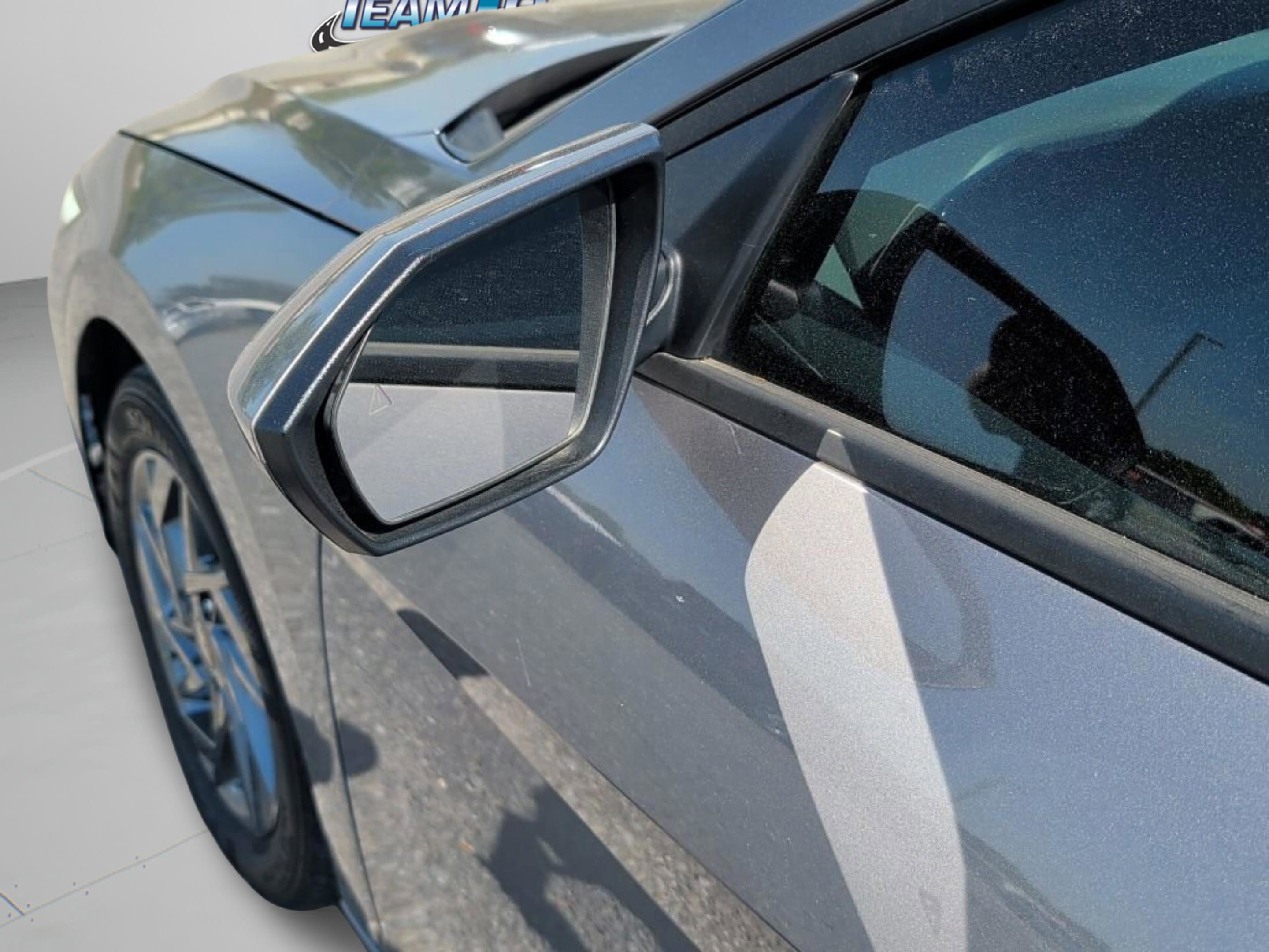 Used 2024 Hyundai Elantra SEL FWD image 40