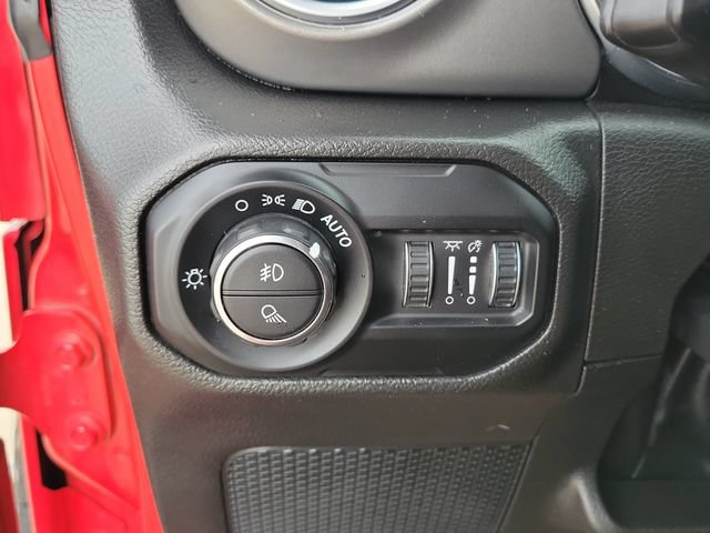 Used 2022 Jeep Gladiator Rubicon w/ Cold Weather Group AWD/4WD image 21