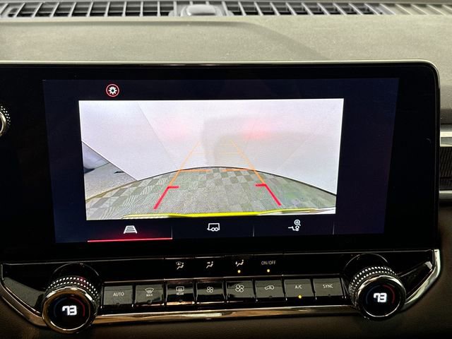 Used 2023 GMC Canyon Elevation w/ Convenience Package image 12