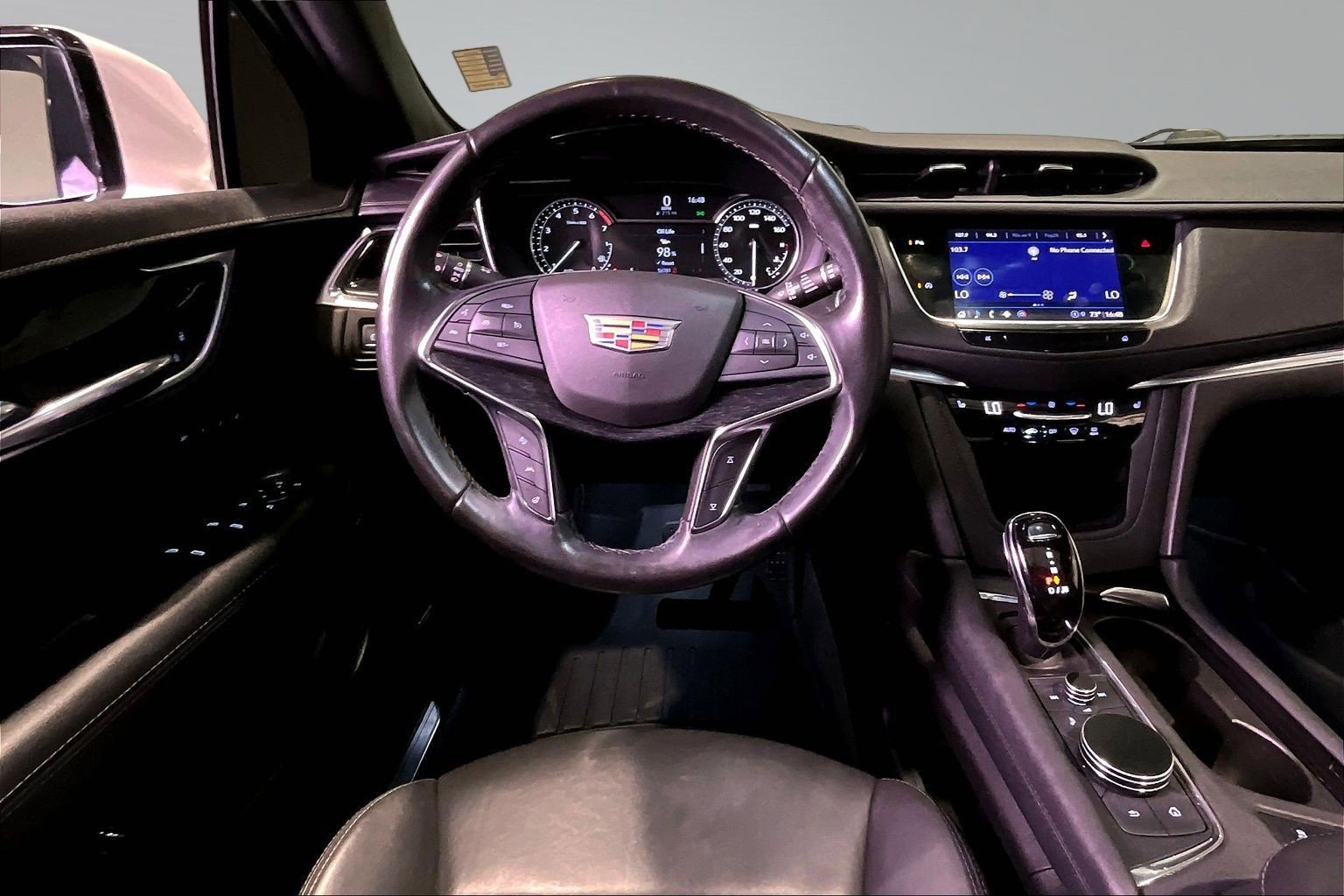 Used 2022 Cadillac XT5 Premium Luxury FWD image 8