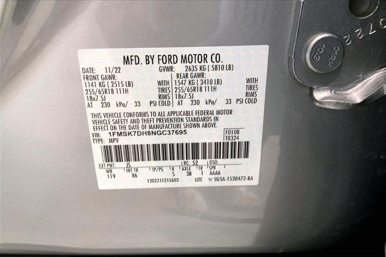 Used 2022 Ford Explorer XLT RWD image 33
