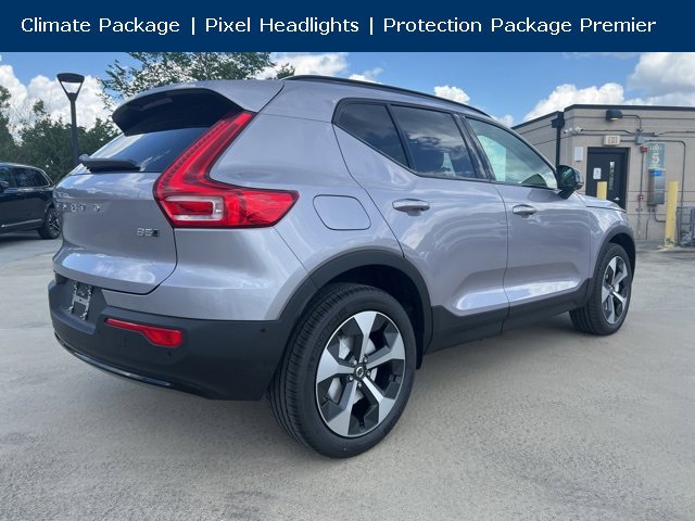 New 2026 Volvo XC40 B5 Plus w/ Protection Package Premier image 7