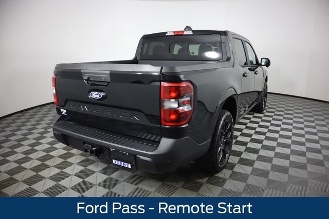 New 2026 Ford Maverick Lariat w/ Black Appearance Package AWD/4WD video 3