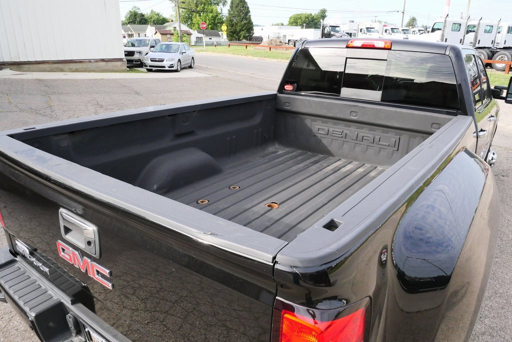 Used 2015 GMC Sierra 3500 Denali image 35